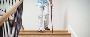 Peut-on monter les escaliers après une opération de la hanche ?