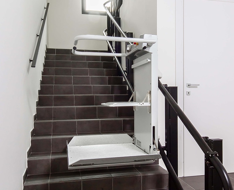 Quelles sont les innovations en matière de monte-escalier pour fauteuil roulant ? 